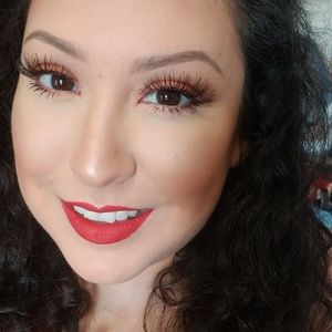 Meet your Posher, Andreina